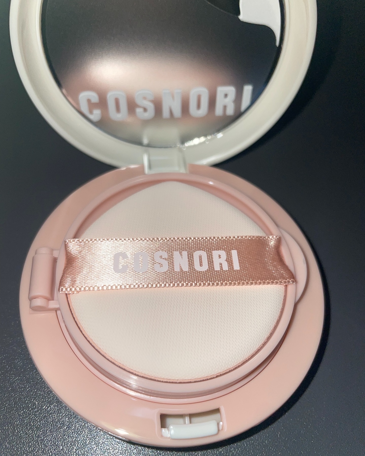 フラフィフィットクッション/COSNORI/クッションファンデーションを使ったクチコミ（3枚目）