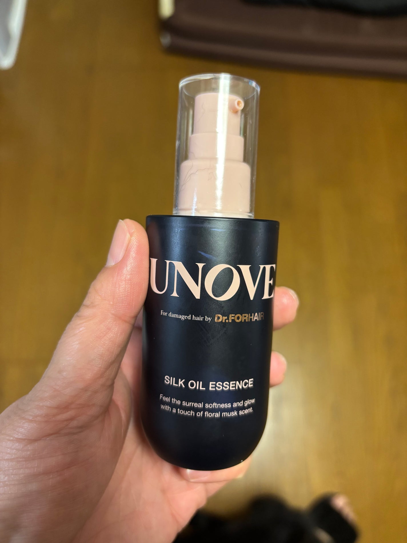 アノブ シルクエッセンスオイル ウォームペタルの香り/UNOVE/ヘアオイルを使ったクチコミ(1枚目)