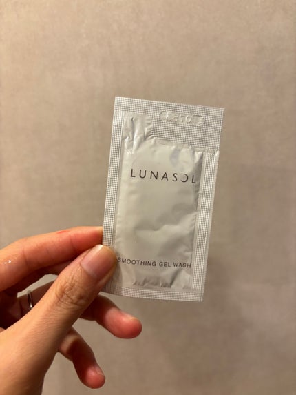 スムージングジェルウォッシュ/LUNASOL/洗顔フォームを使ったクチコミ(1枚目)
