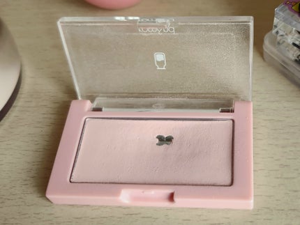 ベターザンチーク W02 ストロベリーミルク(STRAWBERRY MILK)/rom&nd/パウダーチークの画像