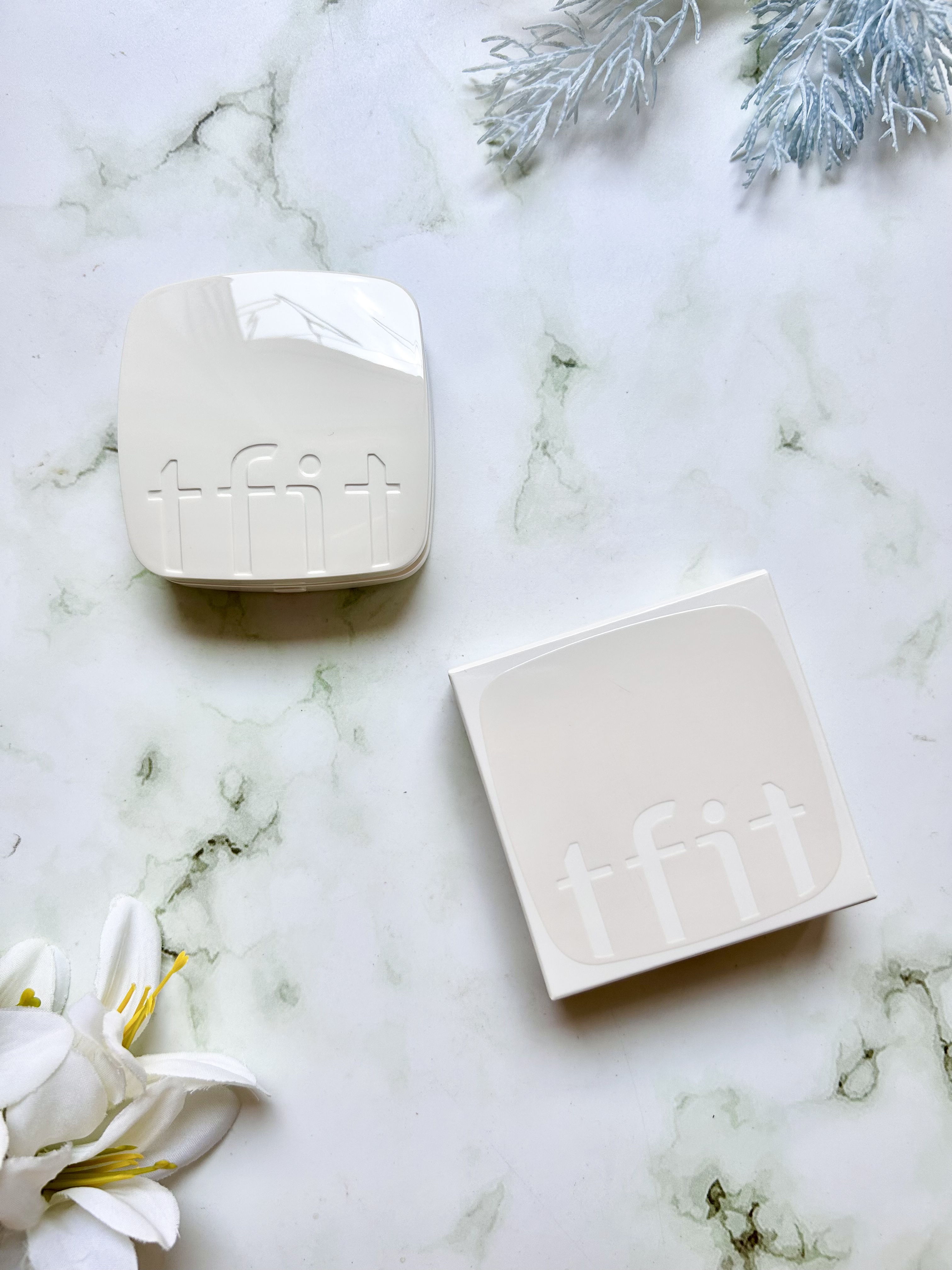 ベースフィットトーンアップサンクッション/TFIT/クッションファンデーションを使ったクチコミ（2枚目）