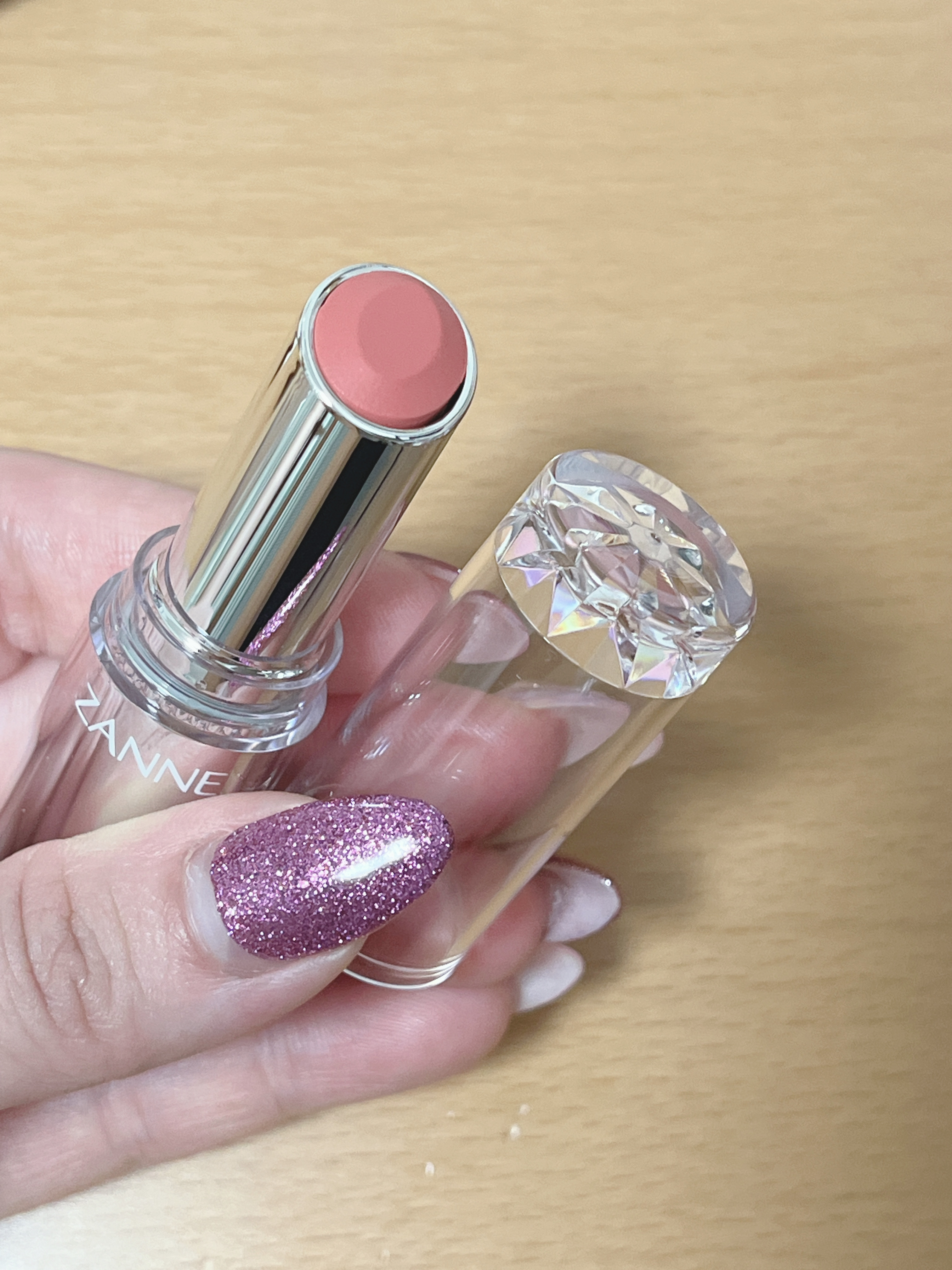 ラスティンググロスリップ/CEZANNE/口紅を使ったクチコミ（3枚目）