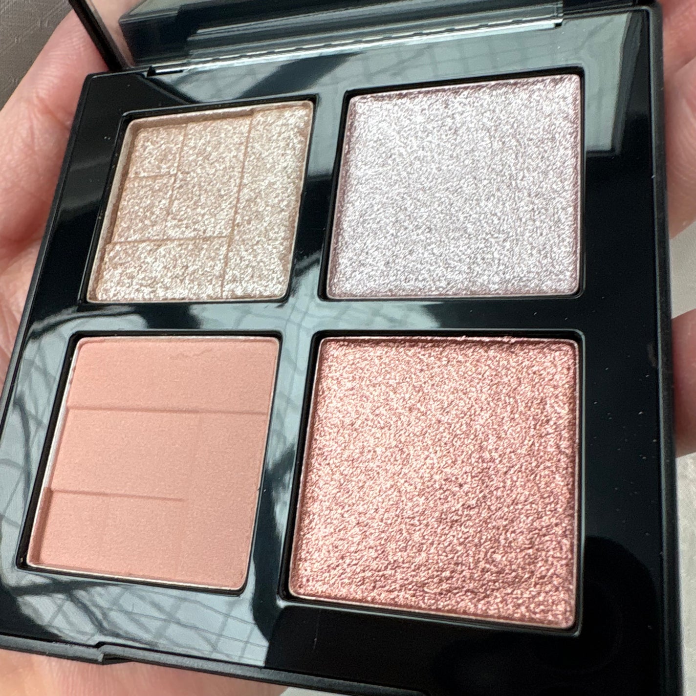 アイスカルプト/shu uemura/アイシャドウパレットを使ったクチコミ(5枚目)