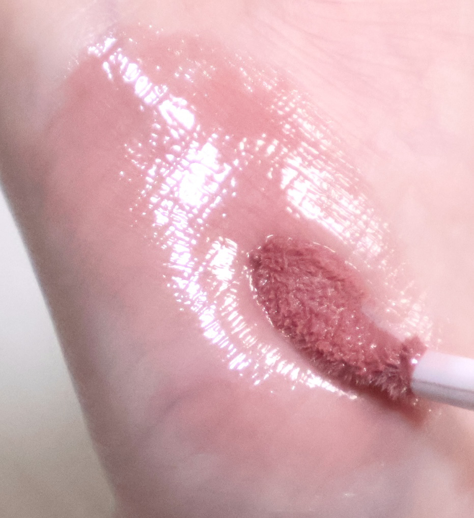 クレ・ド・ポー ボーテ ブリアンアレーブルエクラ/クレ・ド・ポー ボーテ/リップグロスを使ったクチコミ（1枚目）