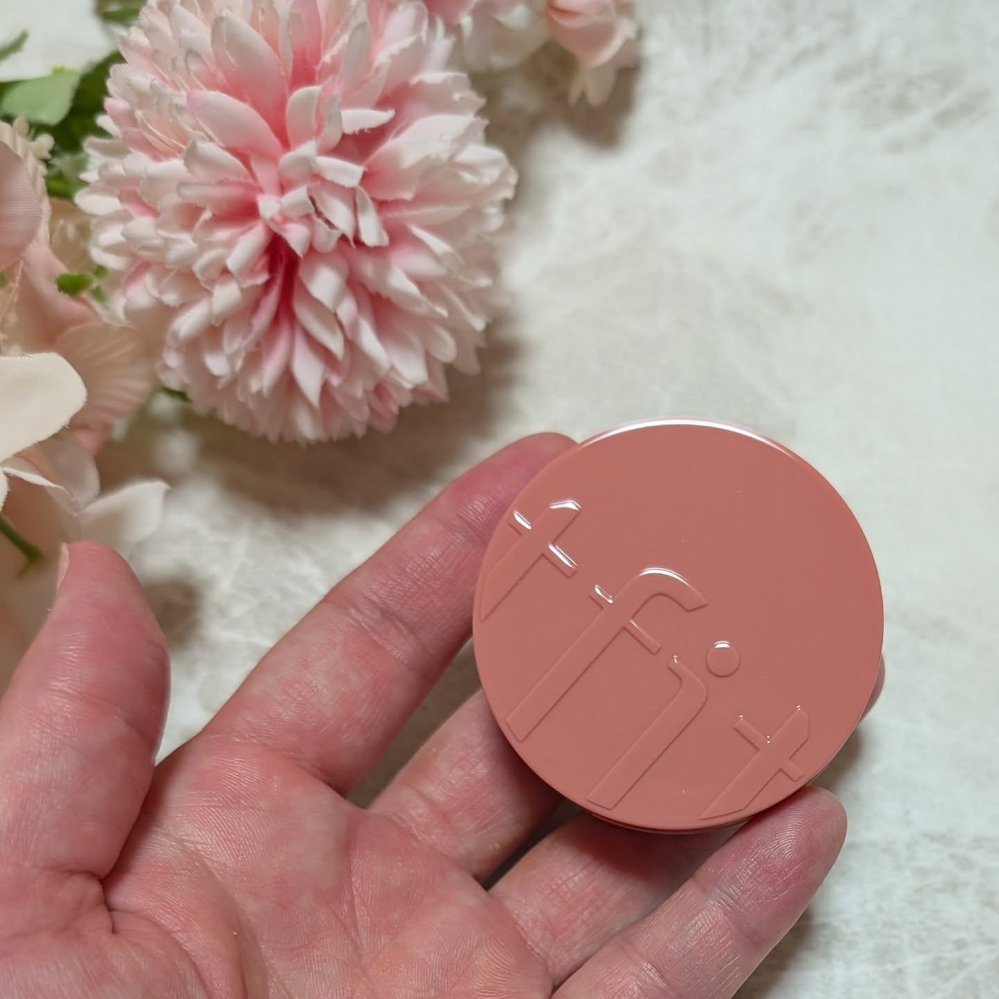 フラッフィーベルベットクッションチーク /TFIT/ジェル・クリームチークを使ったクチコミ（3枚目）