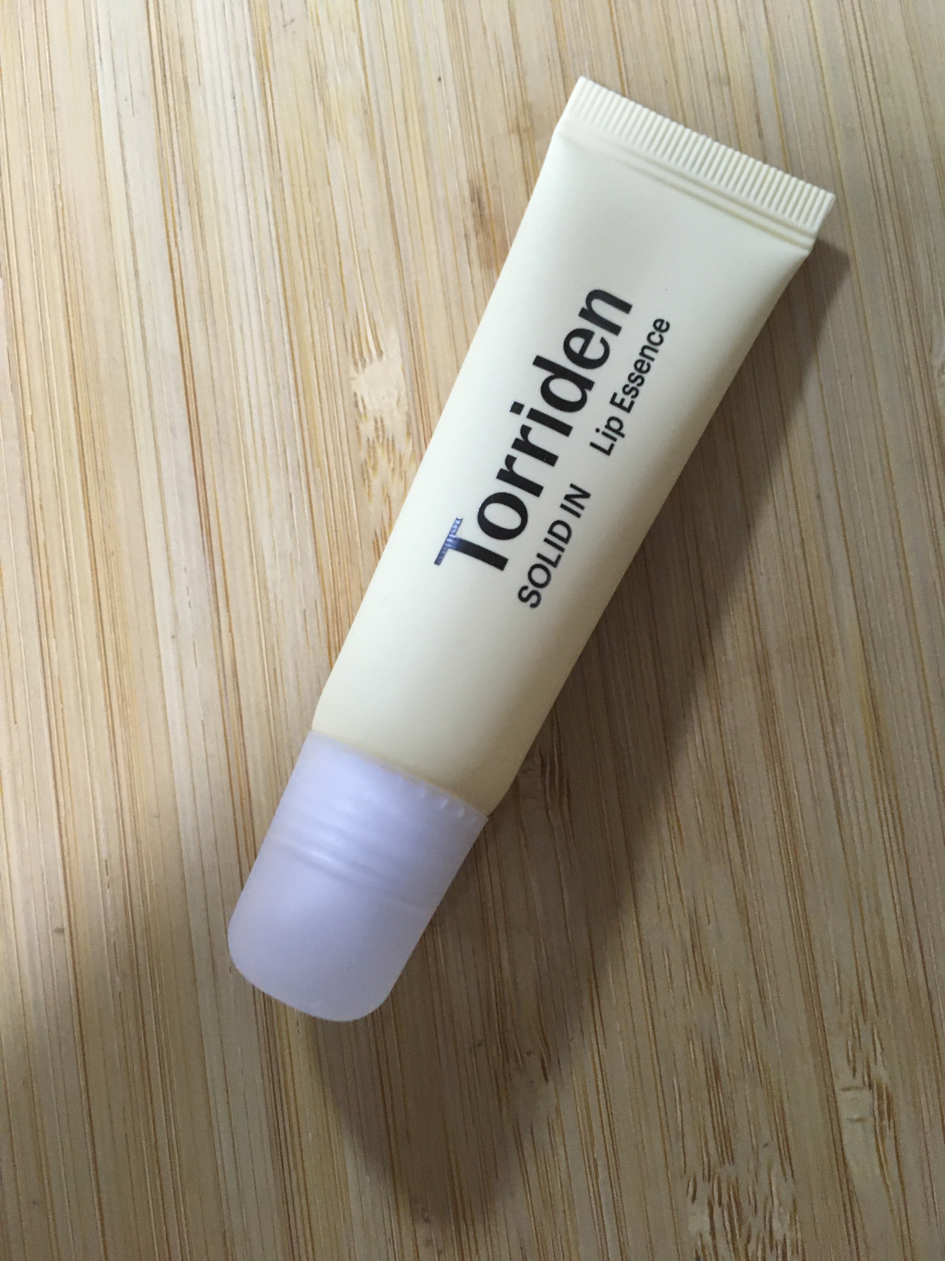 ソリッドイン リップエッセンス/Torriden/リップ美容液を使ったクチコミ（1枚目）