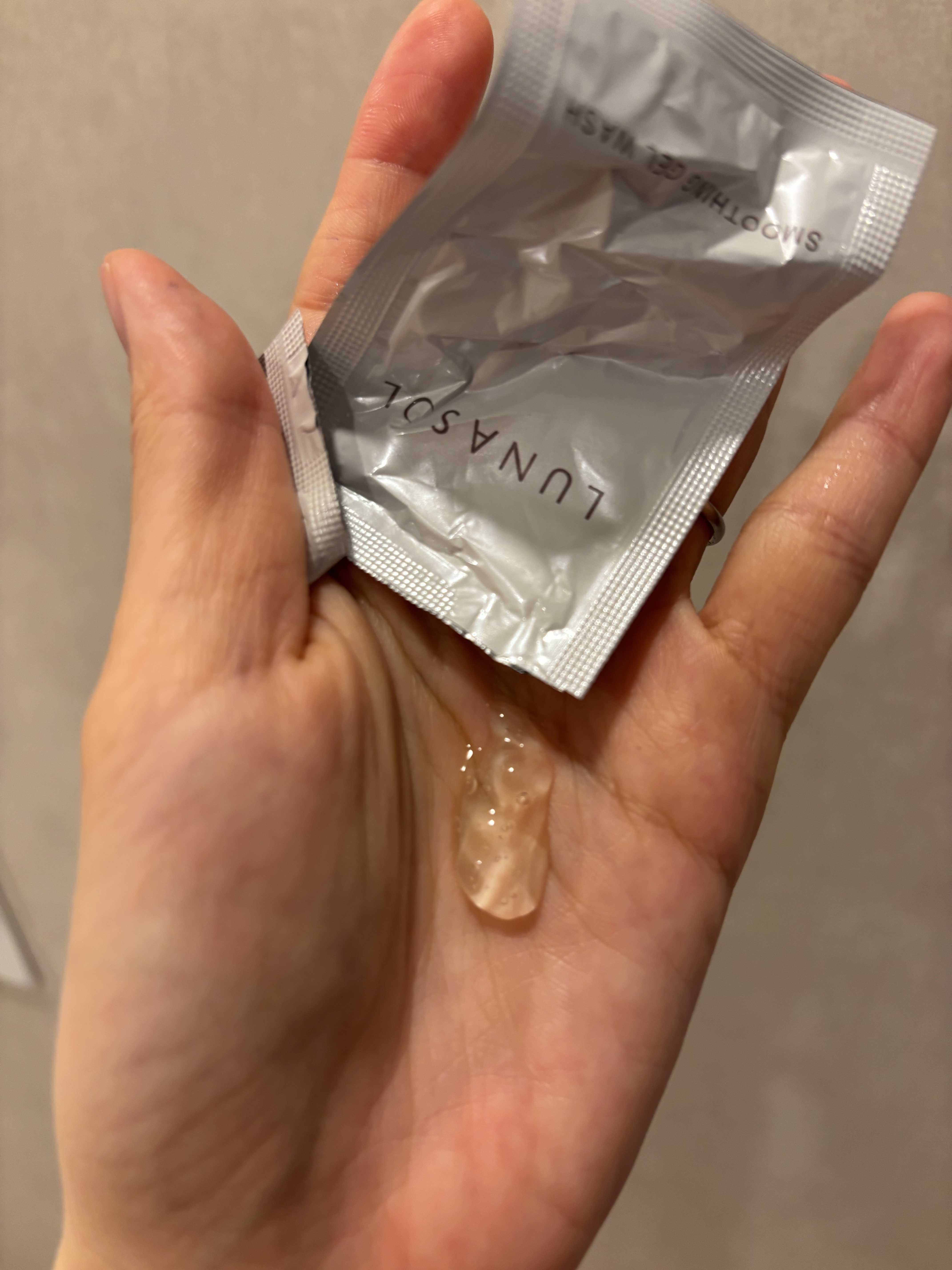 スムージングジェルウォッシュ/LUNASOL/その他洗顔料を使ったクチコミ（3枚目）