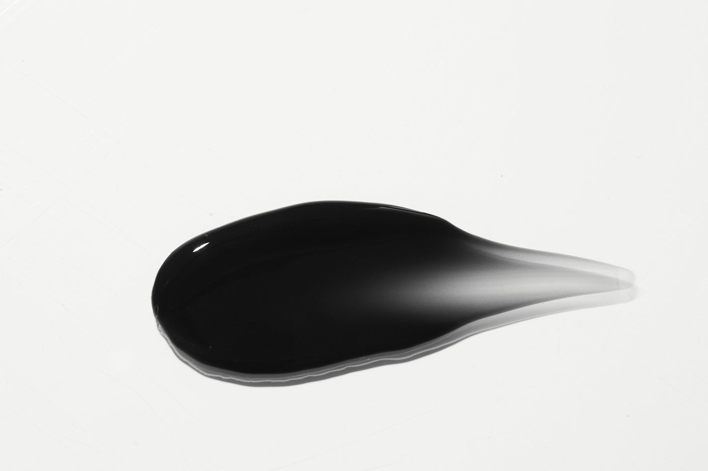 アイラッシュブラックセラム epais