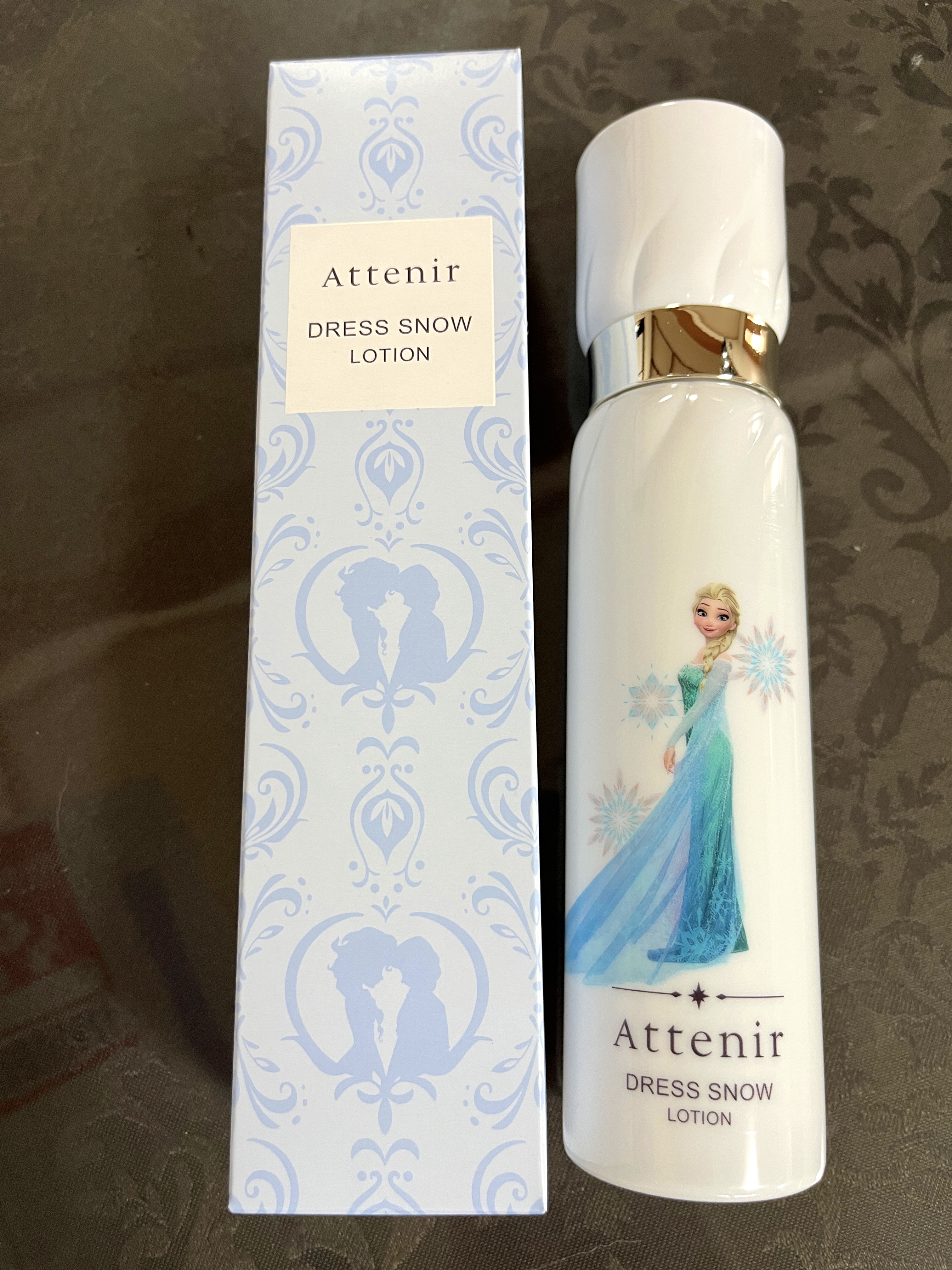 ドレススノー ローション【医薬部外品】  限定デザイン（アナと雪の女王）/アテニア/化粧水を使ったクチコミ（1枚目）