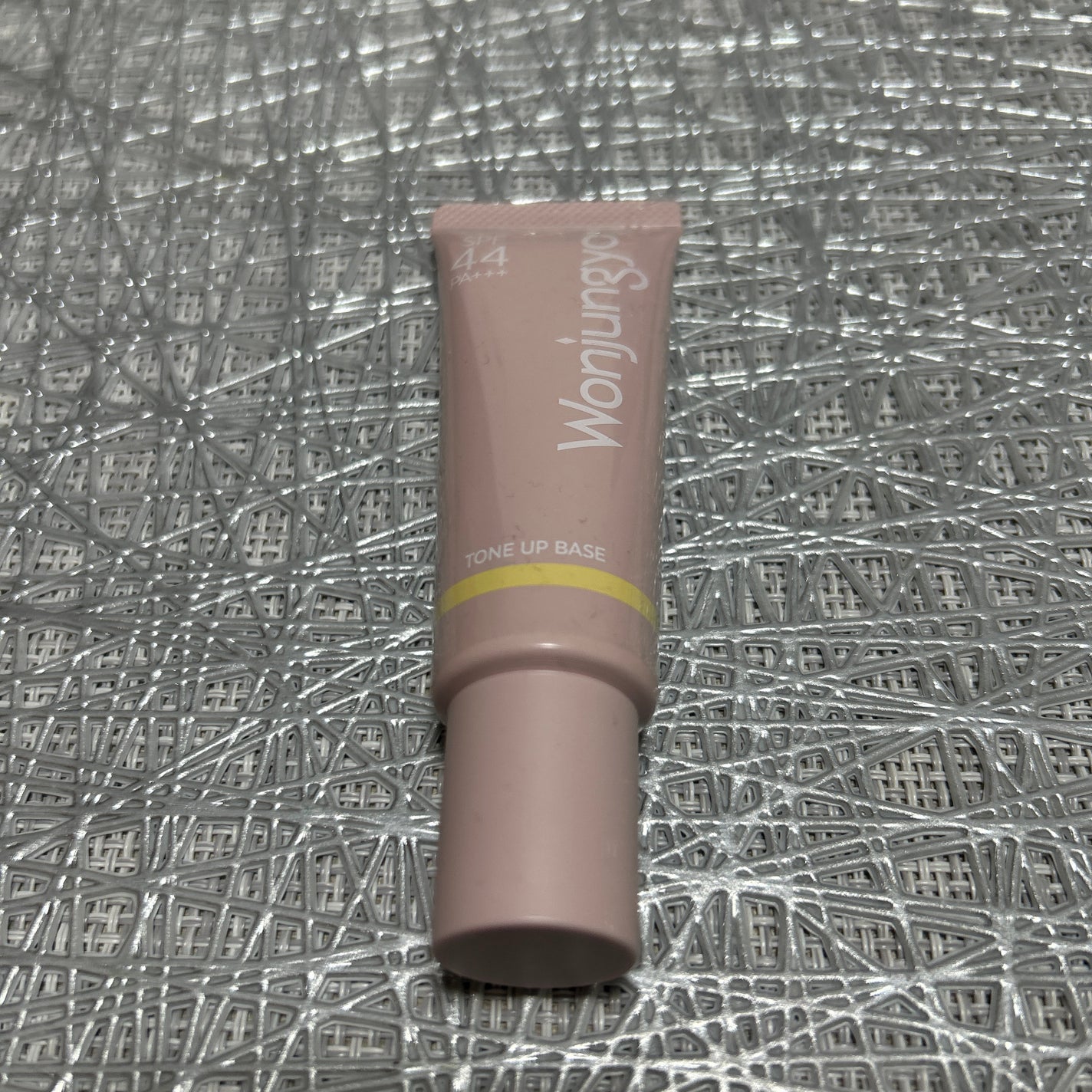 3番 ノーファンデ陶器肌トーンアップクリーム/numbuzin/化粧下地を使ったクチコミ(2枚目)