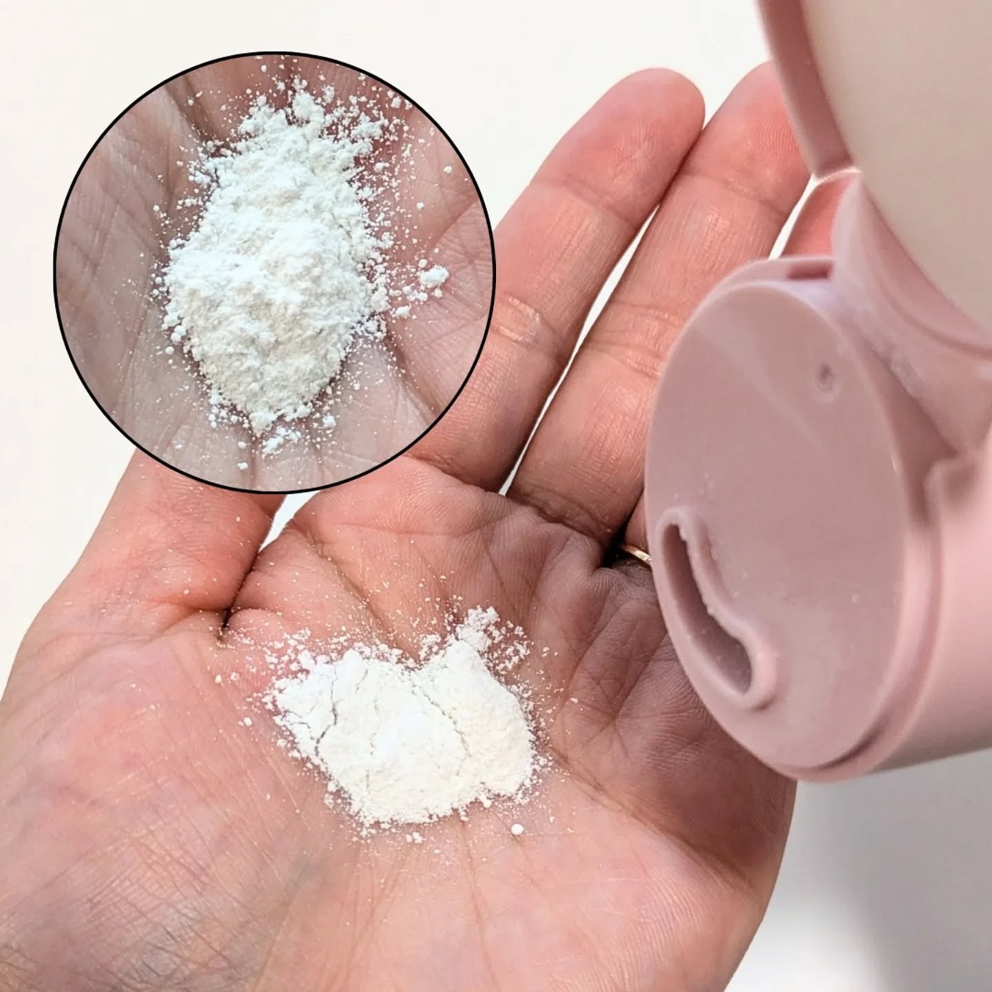 ストレッチ＆グロウ ブラックソルトクレンジングパウダー/EveryRoutine/洗顔パウダーを使ったクチコミ（2枚目）