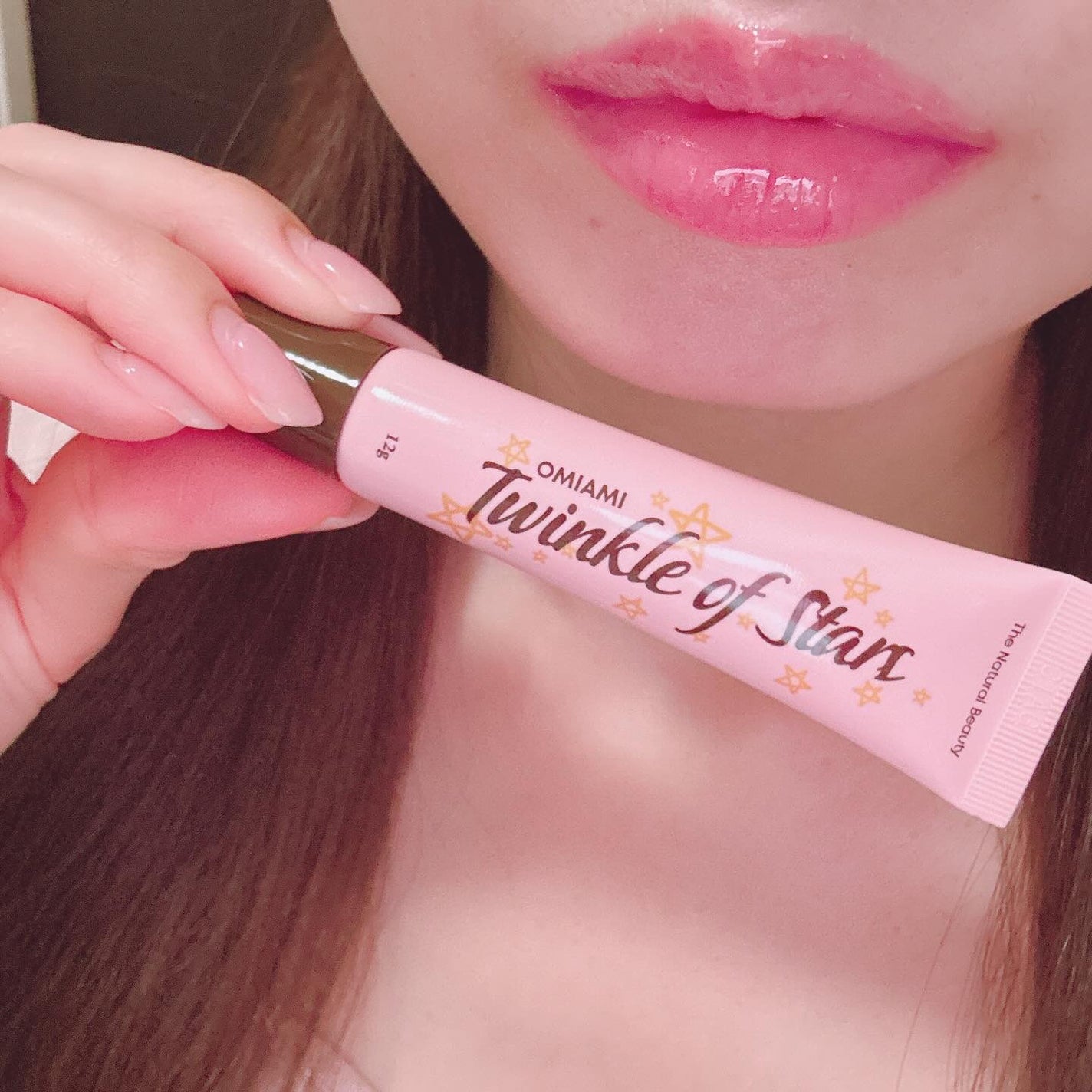 i.am.naochan on LIPS 「チューブタイプで使いやすい❣時間が経ってもうるおいが続きます❤..」(3枚目)