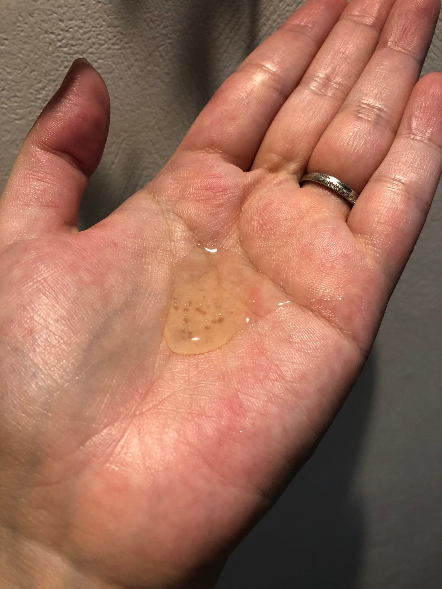 スカルプD ネクストプラス ボリュームアップシャンプー ドライ 【乾燥肌用】/アンファー(スカルプD)/市販シャンプーを使ったクチコミ(3枚目)