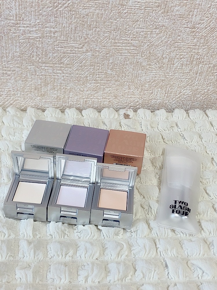 ストロビングフェイスキューブ/TWO SLASH FOUR/ハイライトを使ったクチコミ（3枚目）