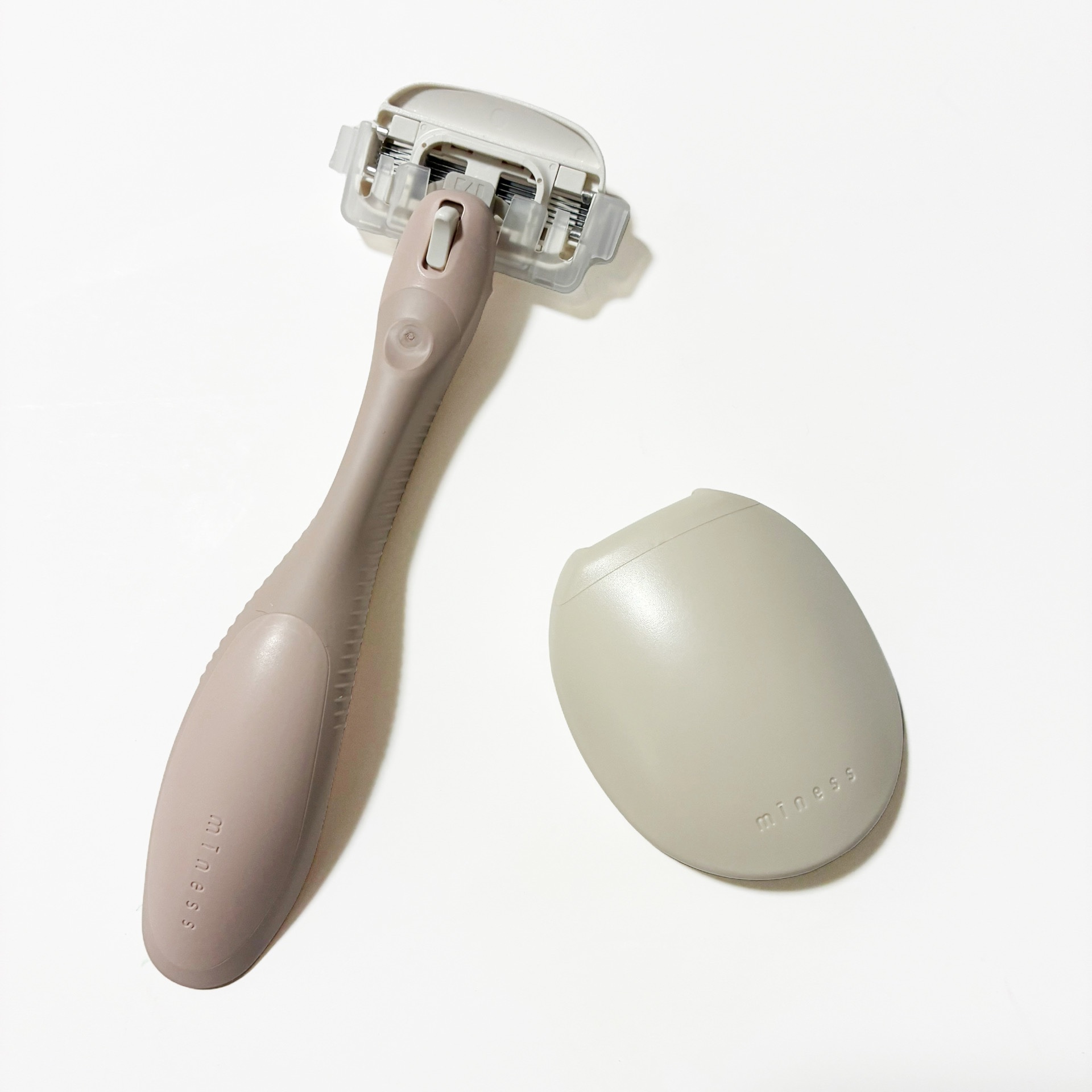 miness ボディ用カミソリ 替刃2個付/貝印/シェーバーを使ったクチコミ（2枚目）