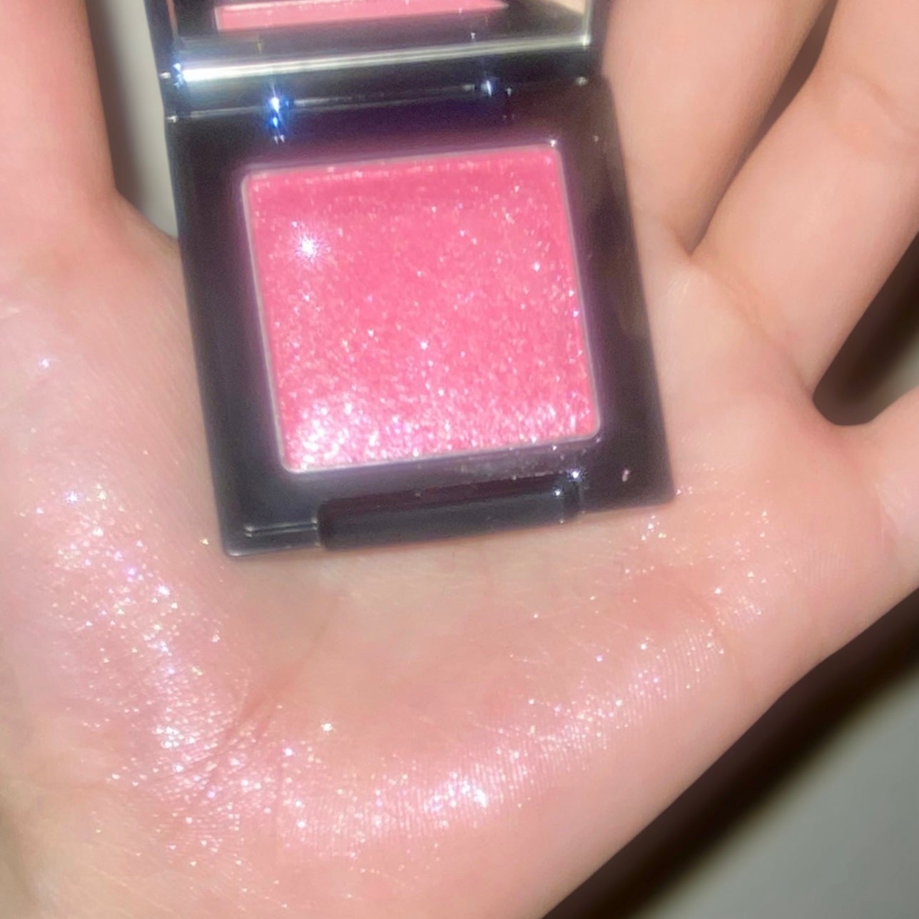 ラズル アイカラー/エレガンス ラズル /単色アイシャドウを使ったクチコミ(8枚目)