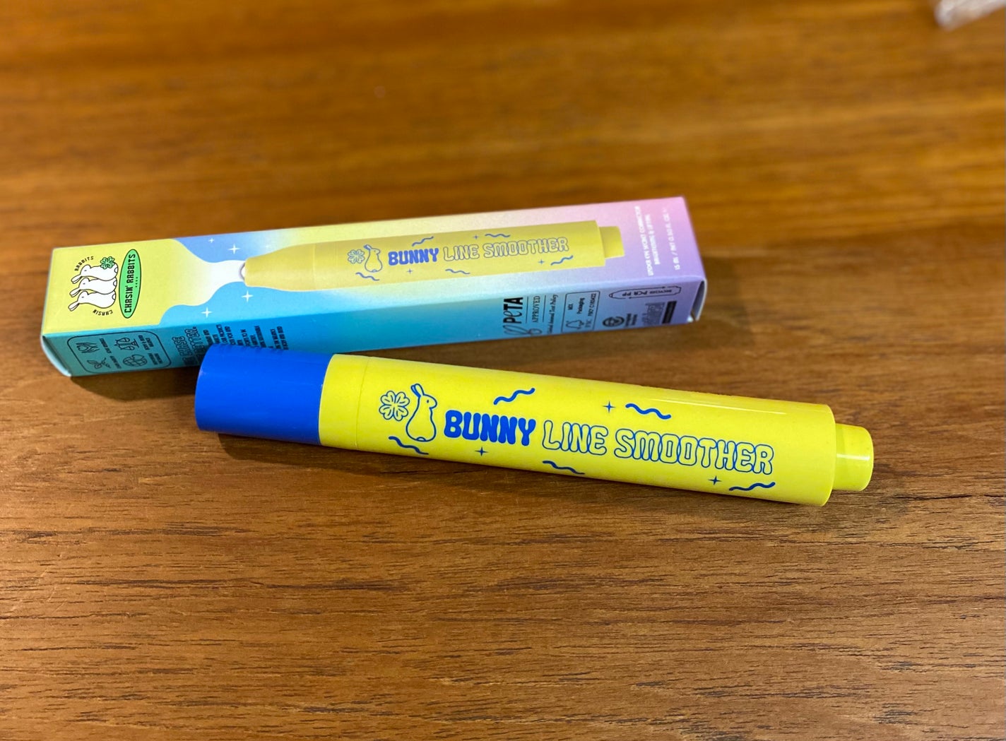 Bunny Line Smoother/CHASIN'RABBITS/アイケア・アイクリームを使ったクチコミ(1枚目)