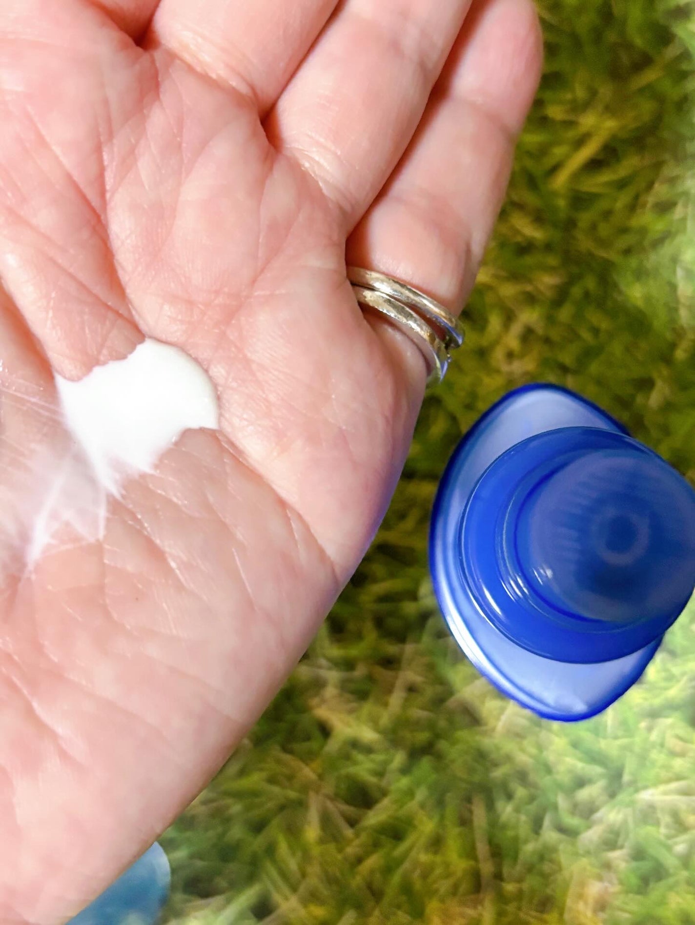 comaki on LIPS 「ニベア花王から、ニベアUVディーププロテクト&ケアミルクミスト..」(3枚目)