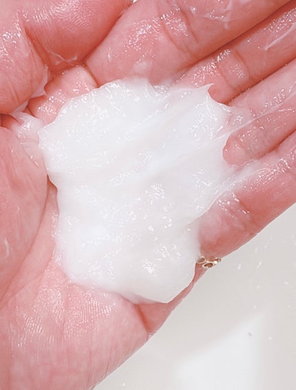 スパークリング オーガニック スパ シャンプー/ELUXE /市販シャンプーを使ったクチコミ(7枚目)