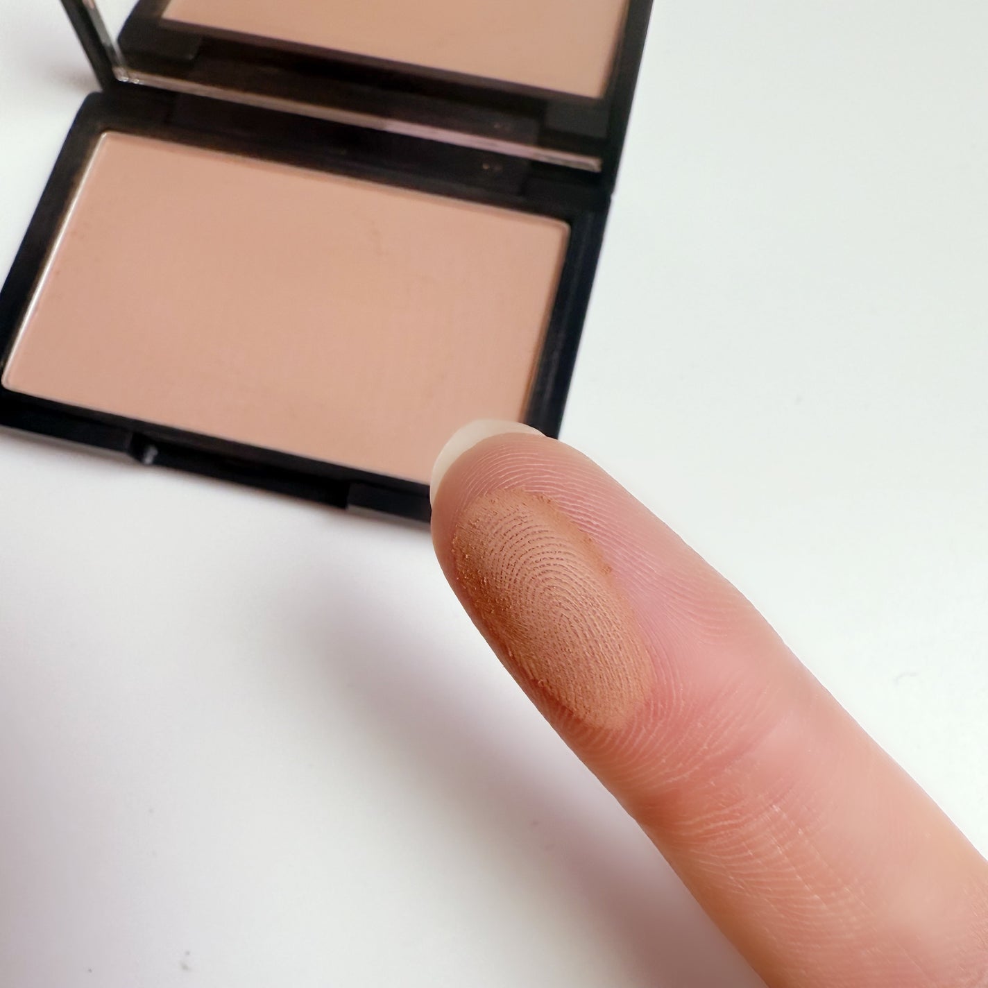 ピュア チーク カラー/heme/パウダーチークを使ったクチコミ(4枚目)