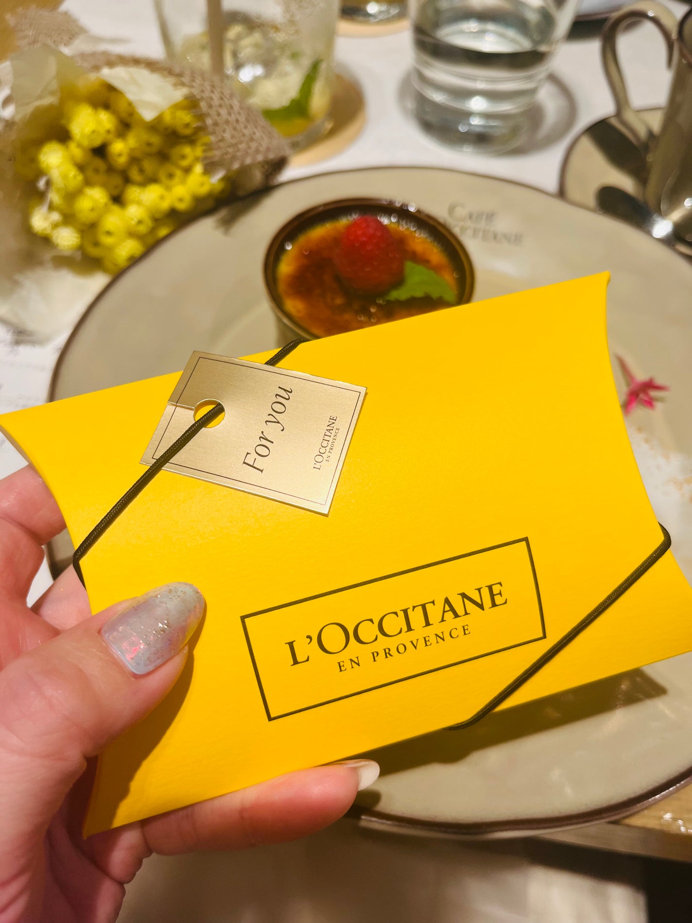 ちろこ on LIPS 「な、な、な、んとロクシタンのアンバサダーを来年3月まで務めさせ..」(4枚目)