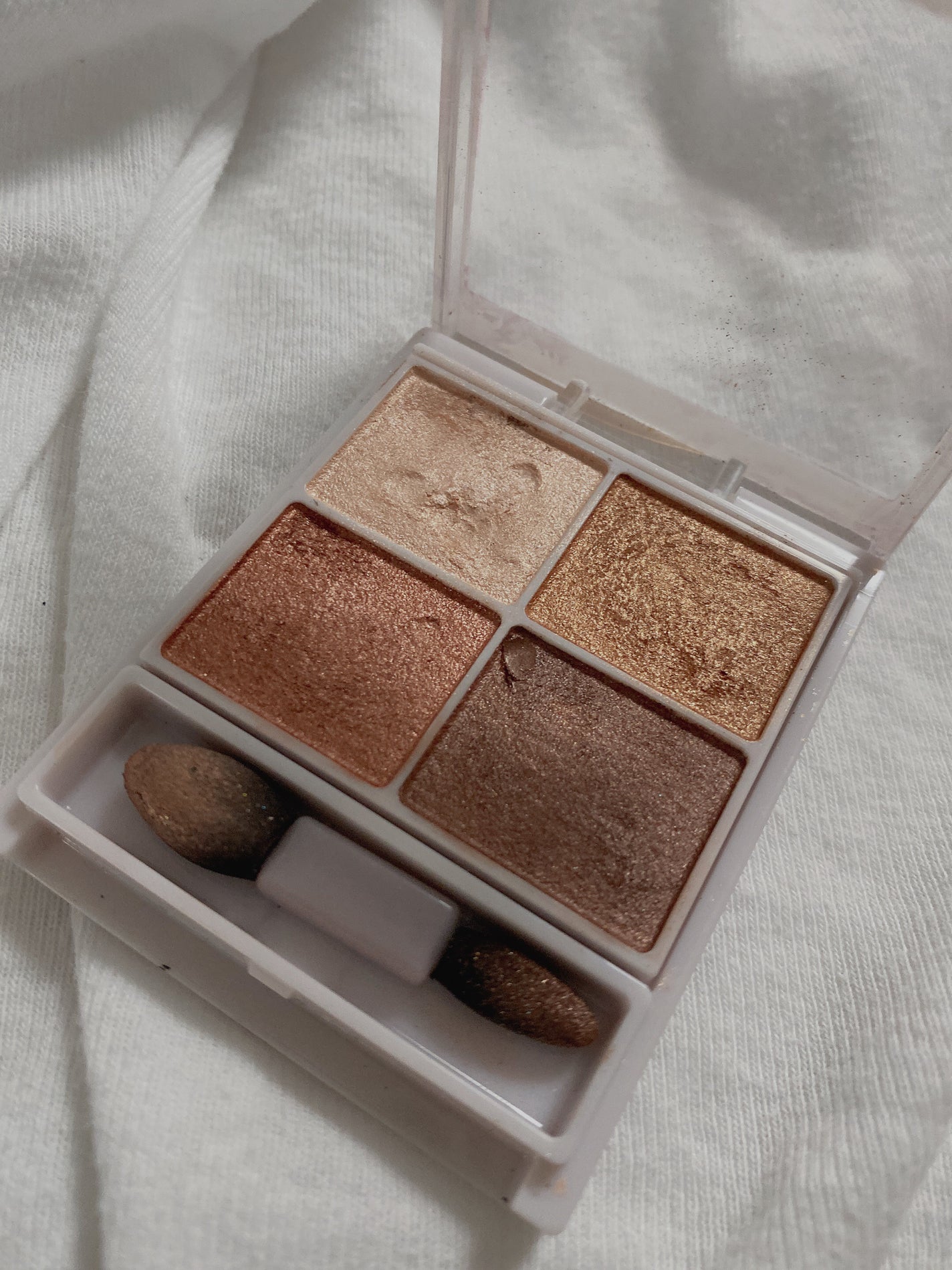 シルキースフレアイズ/キャンメイク/アイシャドウパレットを使ったクチコミ(1枚目)