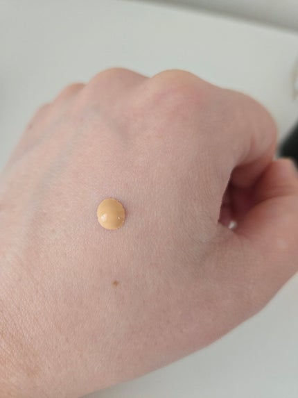 アンリミテッド ケア ツヤ セラム ファンデーション/shu uemura/リキッドファンデーションを使ったクチコミ(3枚目)