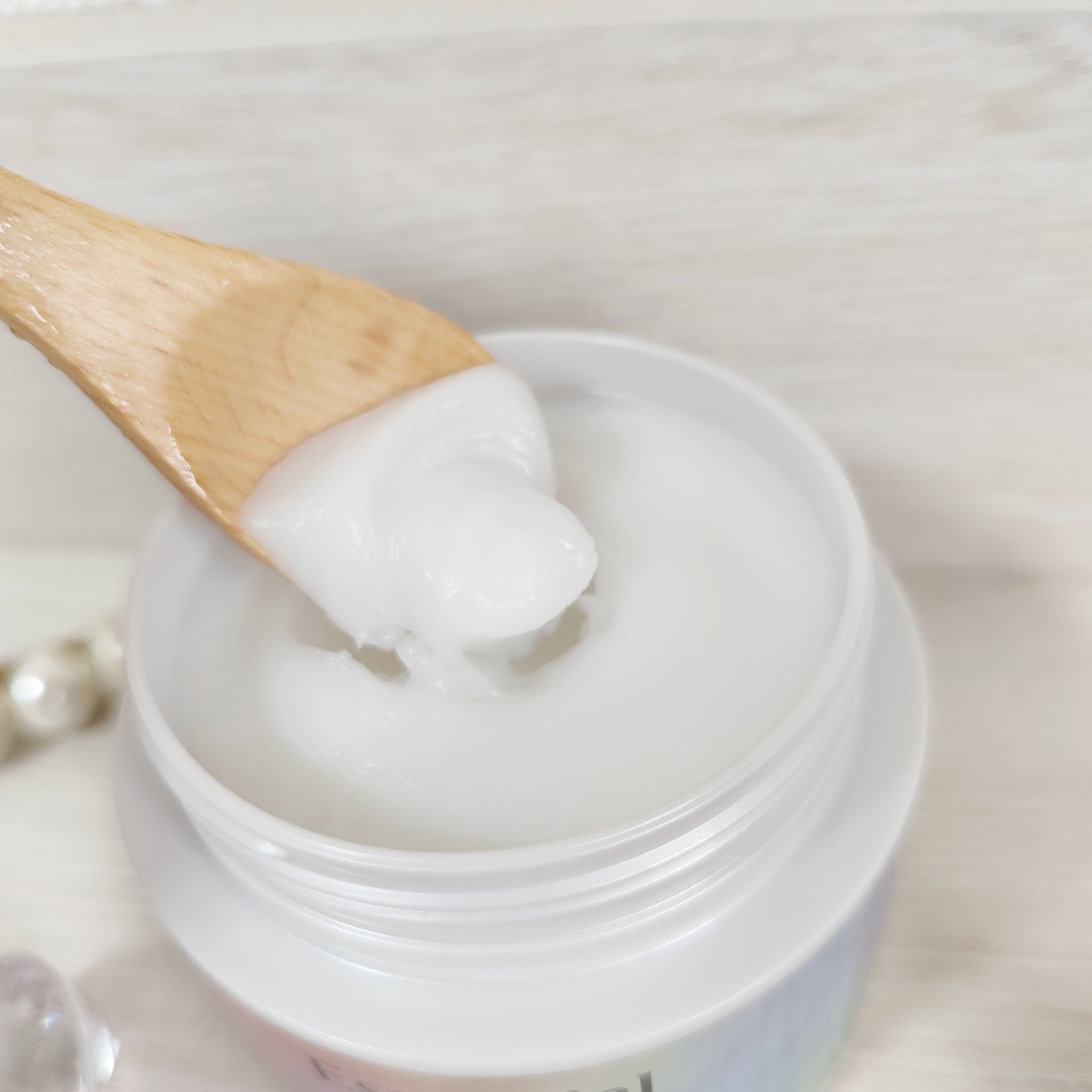 エッセンシャルプレミアム とろ生ヘアマスク/エッセンシャル/ヘアマスク・ヘアパックを使ったクチコミ（3枚目）