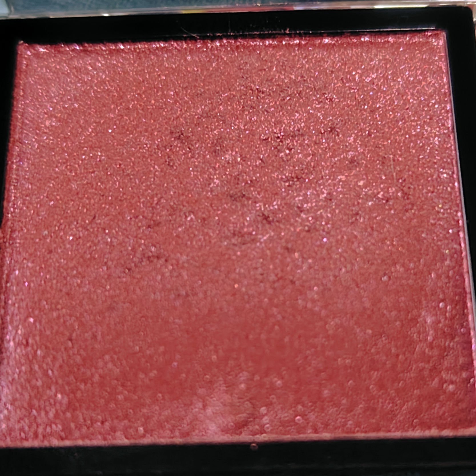 アディクション ザ アイシャドウ スパークル 020SP Shangri-La/ADDICTION/単色アイシャドウを使ったクチコミ（2枚目）