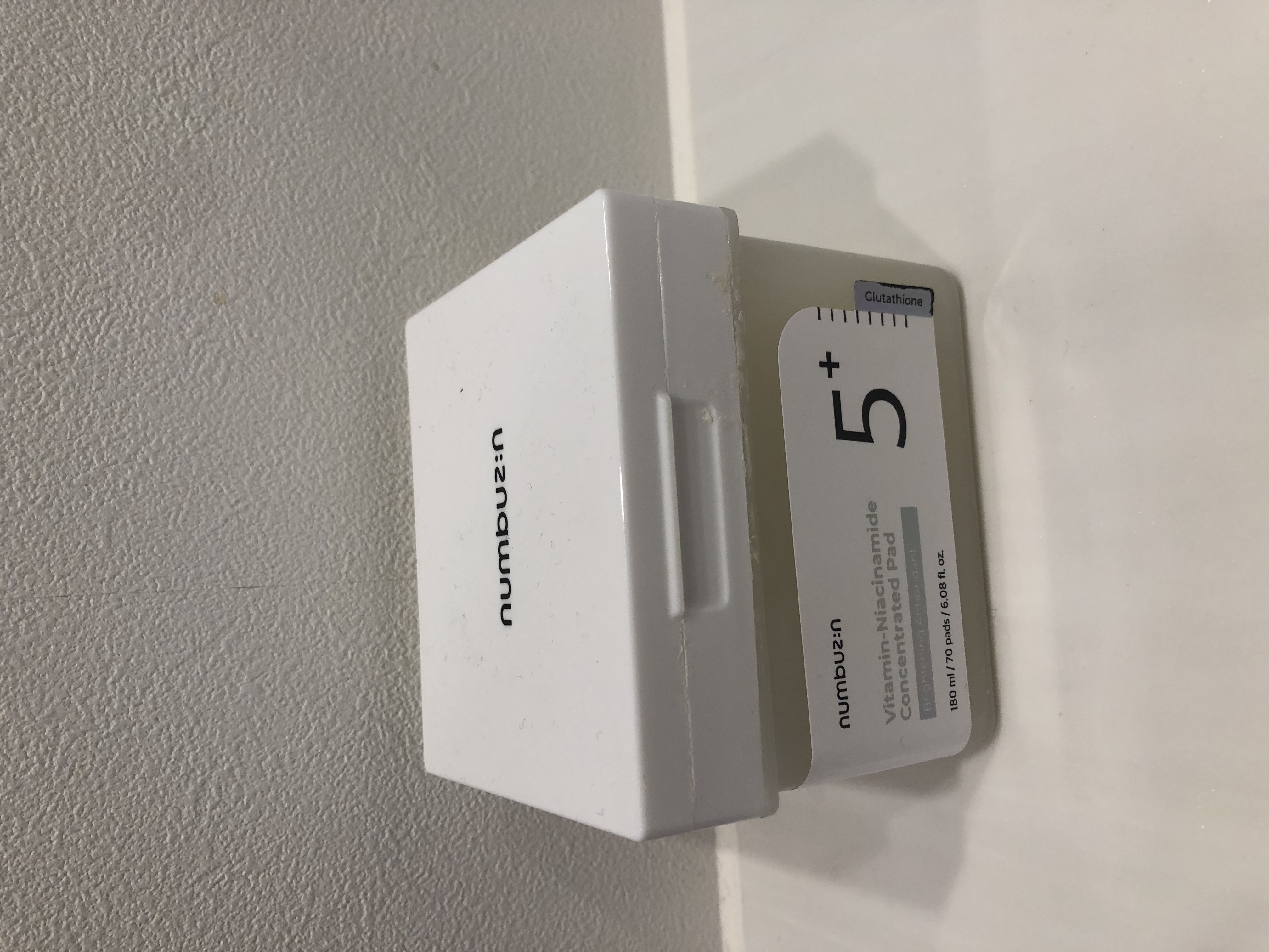 プレミアムボディミルク ホワイトニング【医薬部外品】		/ニベア/ボディミルクを使ったクチコミ（2枚目）