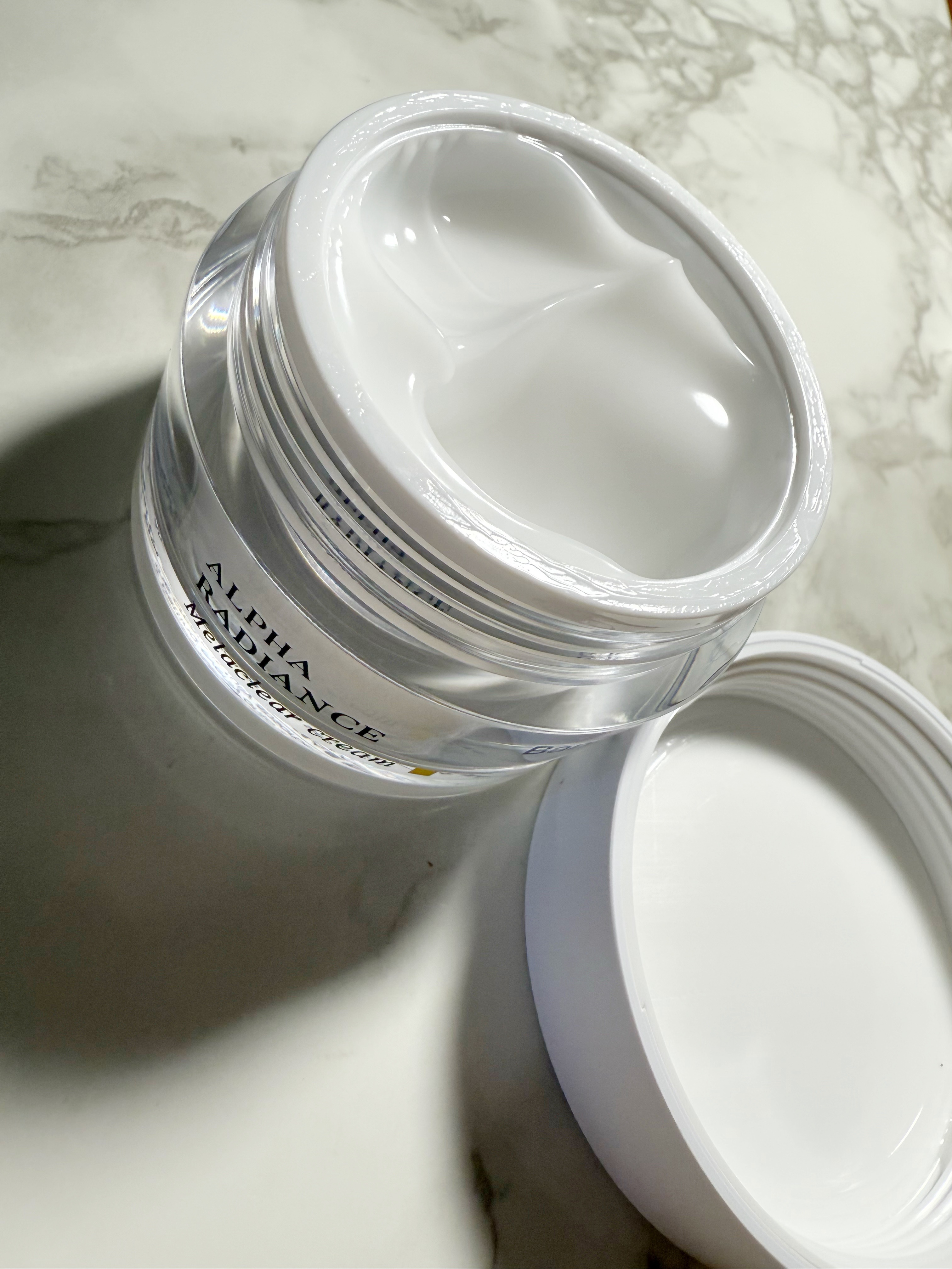 アルファラディアンスメラクリア クリーム/BANOBAGI/フェイスクリームを使ったクチコミ（3枚目）