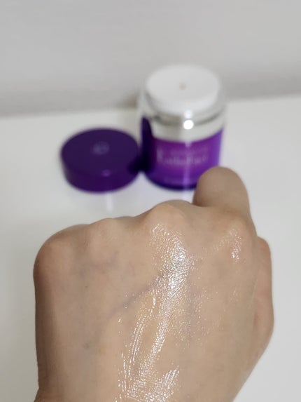 エステファクト3DパーフェクタージェルSP/たかの友梨/オールインワン化粧品を使ったクチコミ(8枚目)