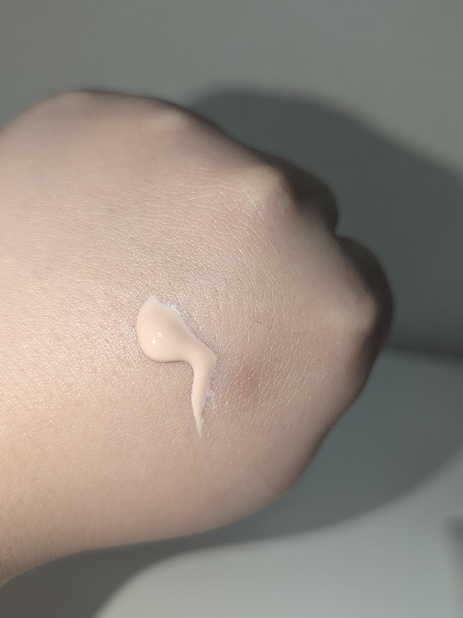 ウォータフルトーンアップサンクリーム/ダルバ/日焼け止めクリームを使ったクチコミ（3枚目）