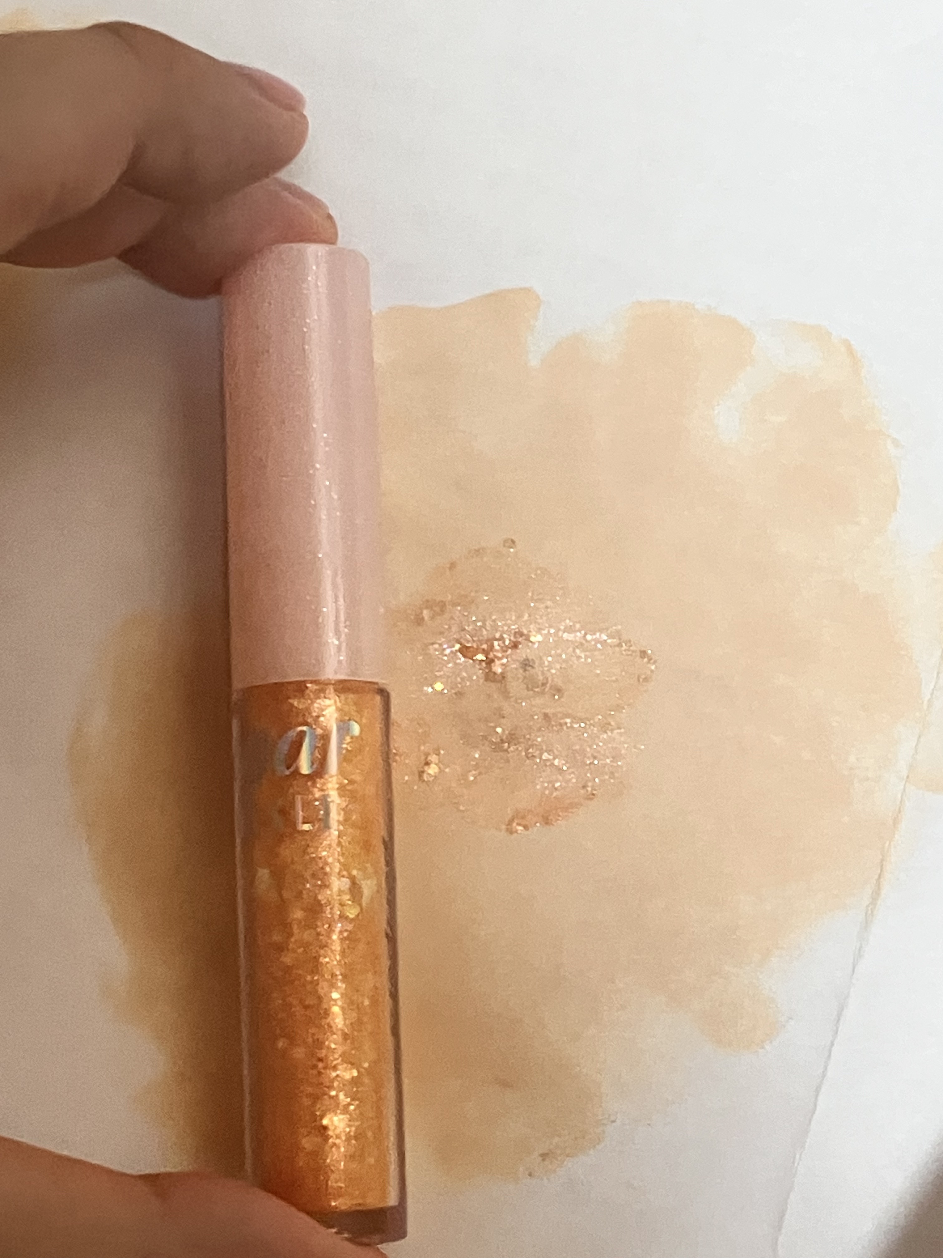 シュガー トゥインクル リキッド グリッター 03 BEAMING SUNNY-LIGHT/PERIPERA/グリッターを使ったクチコミ（1枚目）