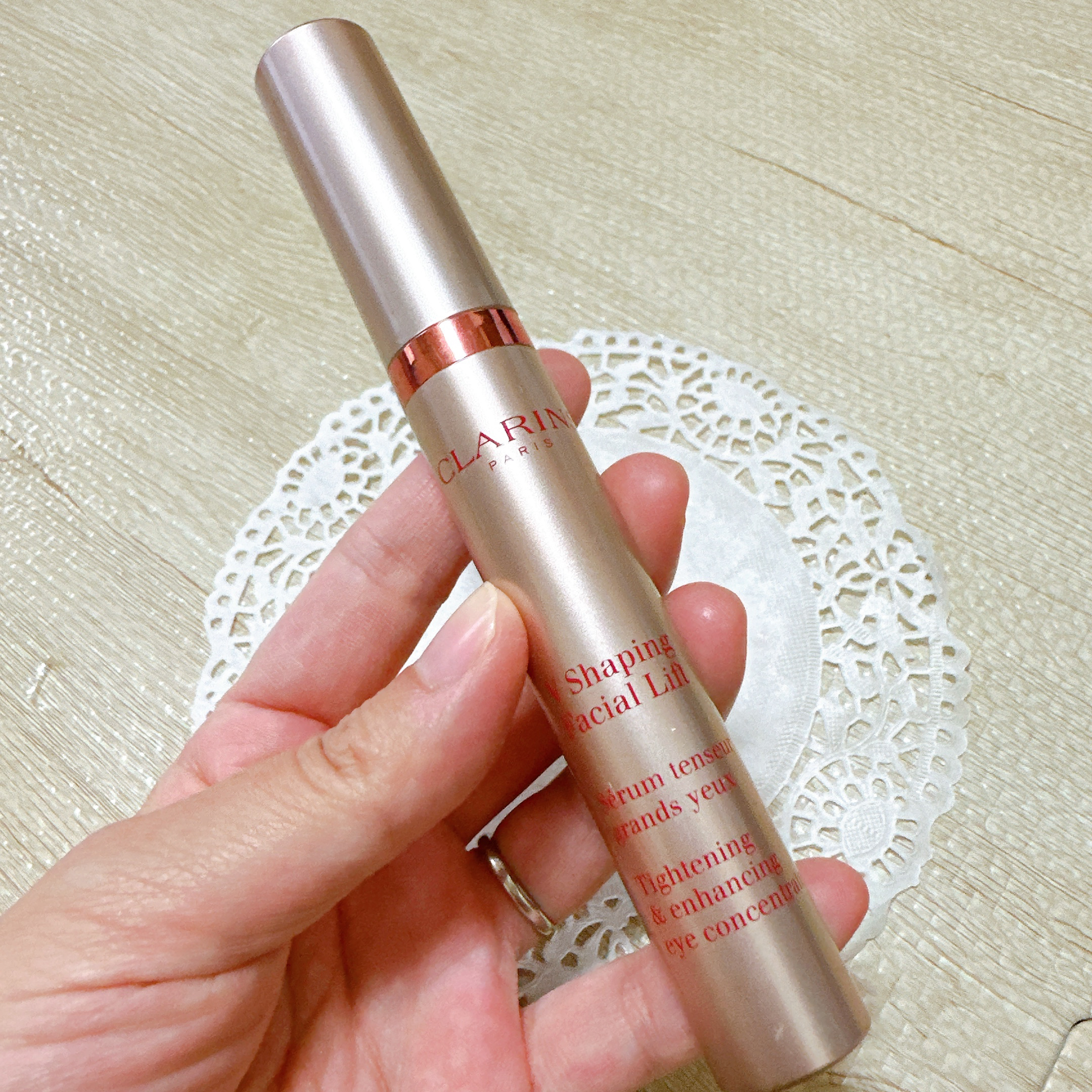 グラン アイ セラム V/CLARINS/アイケア・アイクリームを使ったクチコミ（2枚目）