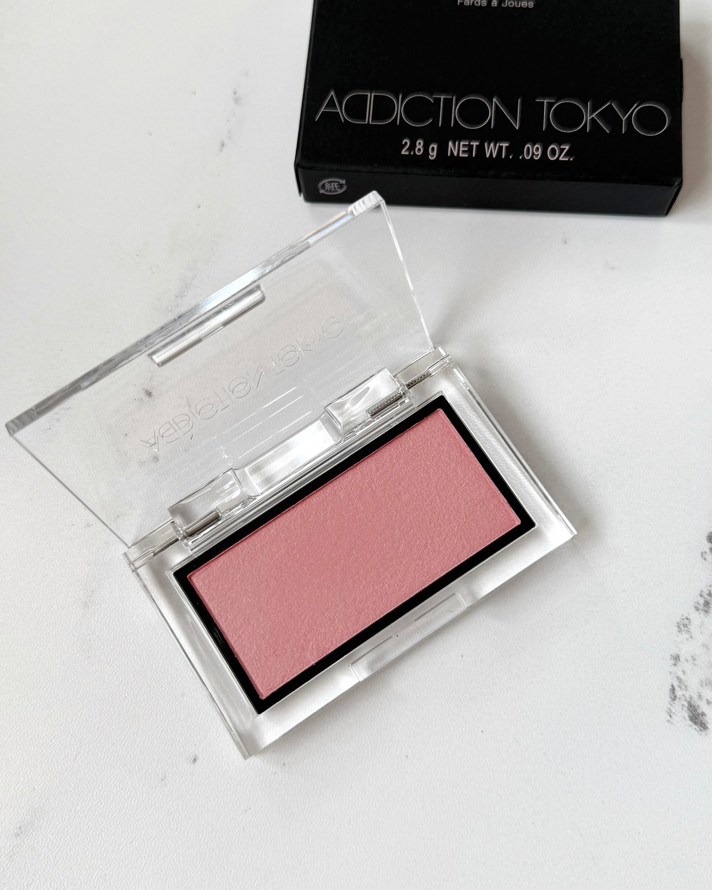 アディクション ザ ブラッシュ マット/ADDICTION/パウダーチークを使ったクチコミ（1枚目）