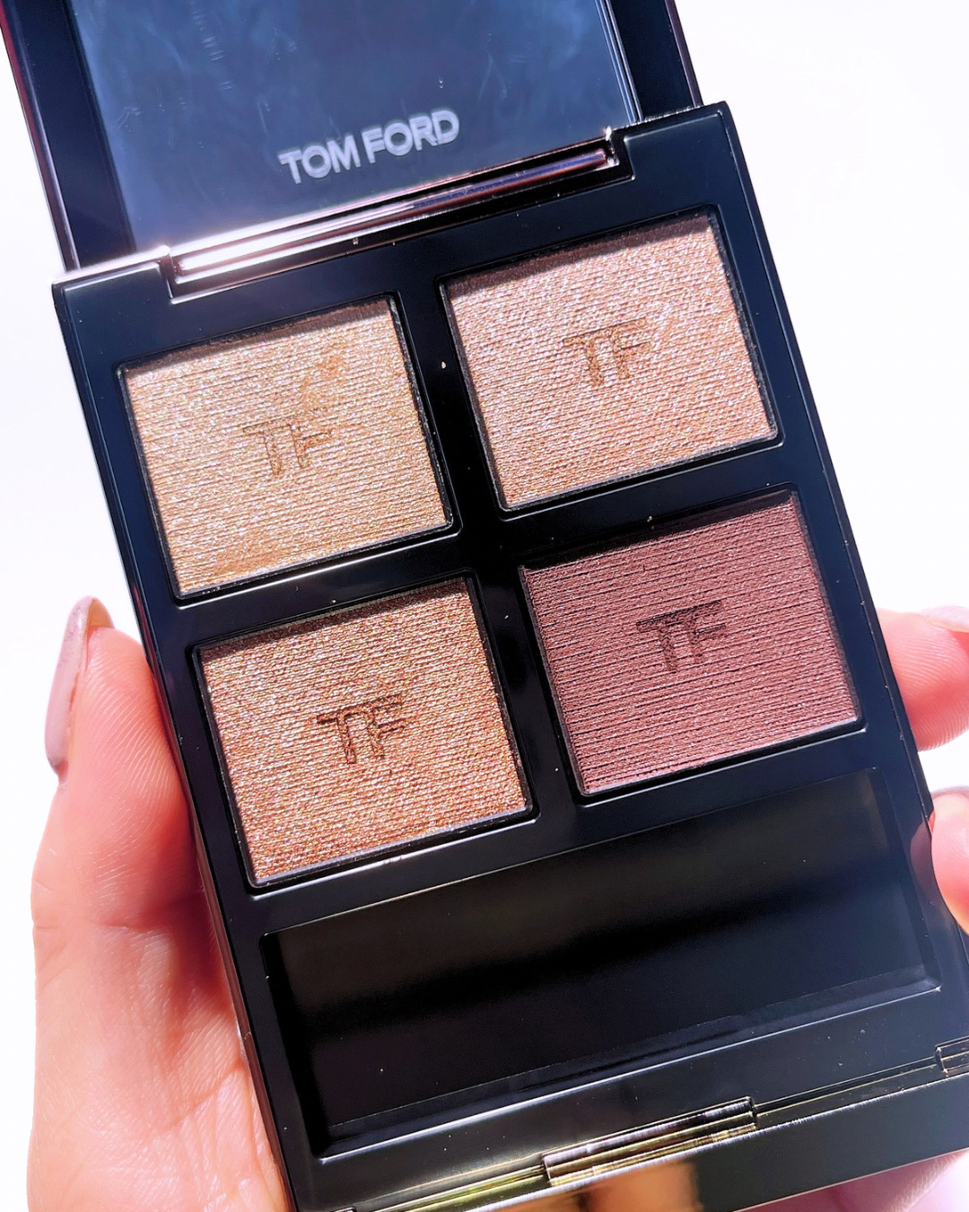 アイ カラー クォード/TOM FORD BEAUTY/アイシャドウパレットを使ったクチコミ（3枚目）