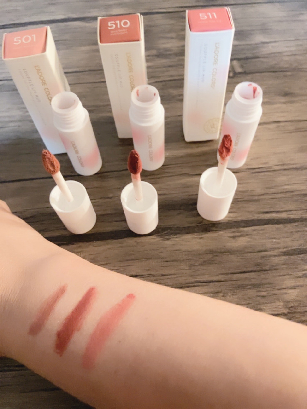 スフレマットリップ/L'adore Colors/口紅を使ったクチコミ（3枚目）