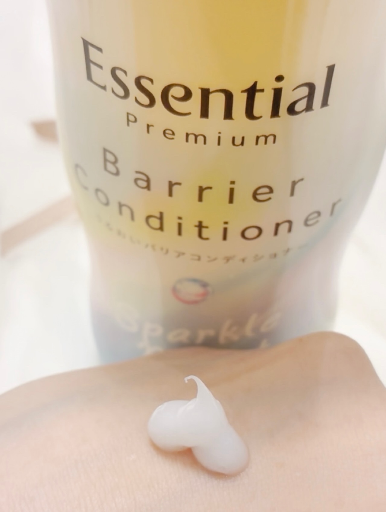 エッセンシャルプレミアム バリアシャンプー・コンディショナー スパークルモイスト/エッセンシャル/市販シャンプーを使ったクチコミ（3枚目）