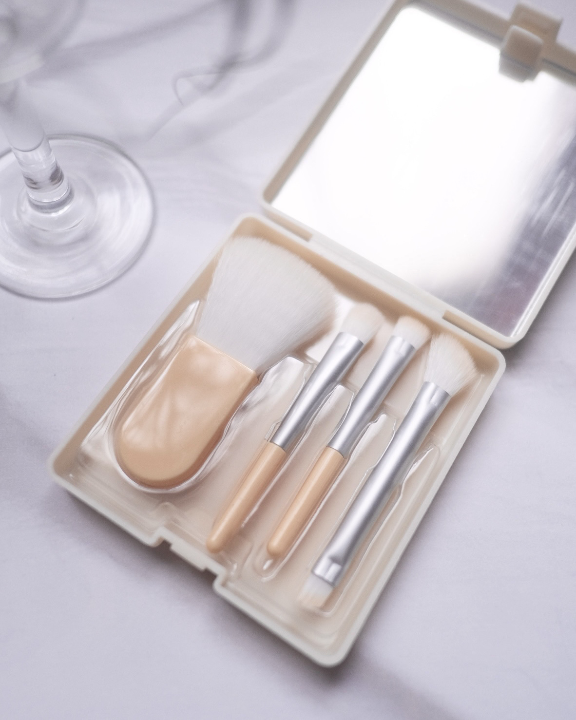 メイクブラシセット Bタイプ/DAISO/メイクブラシを使ったクチコミ（2枚目）