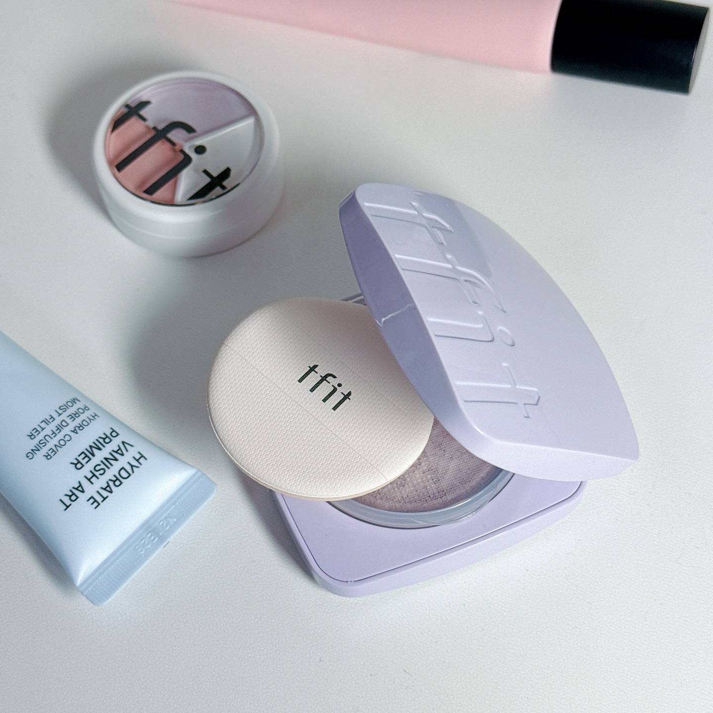 ベースフィットトーンアップサンクッション/TFIT/クッションファンデーションを使ったクチコミ（2枚目）