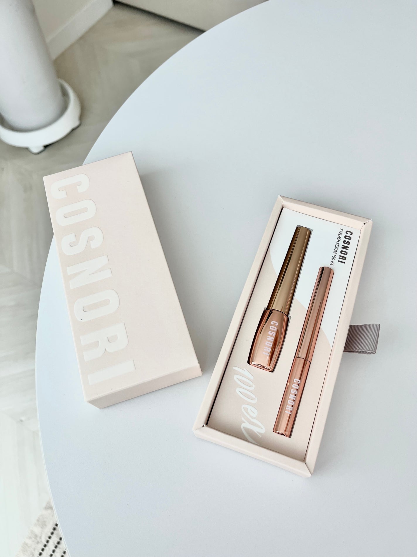 アイラッシュセラム100EX/COSNORI/まつげ美容液を使ったクチコミ(1枚目)