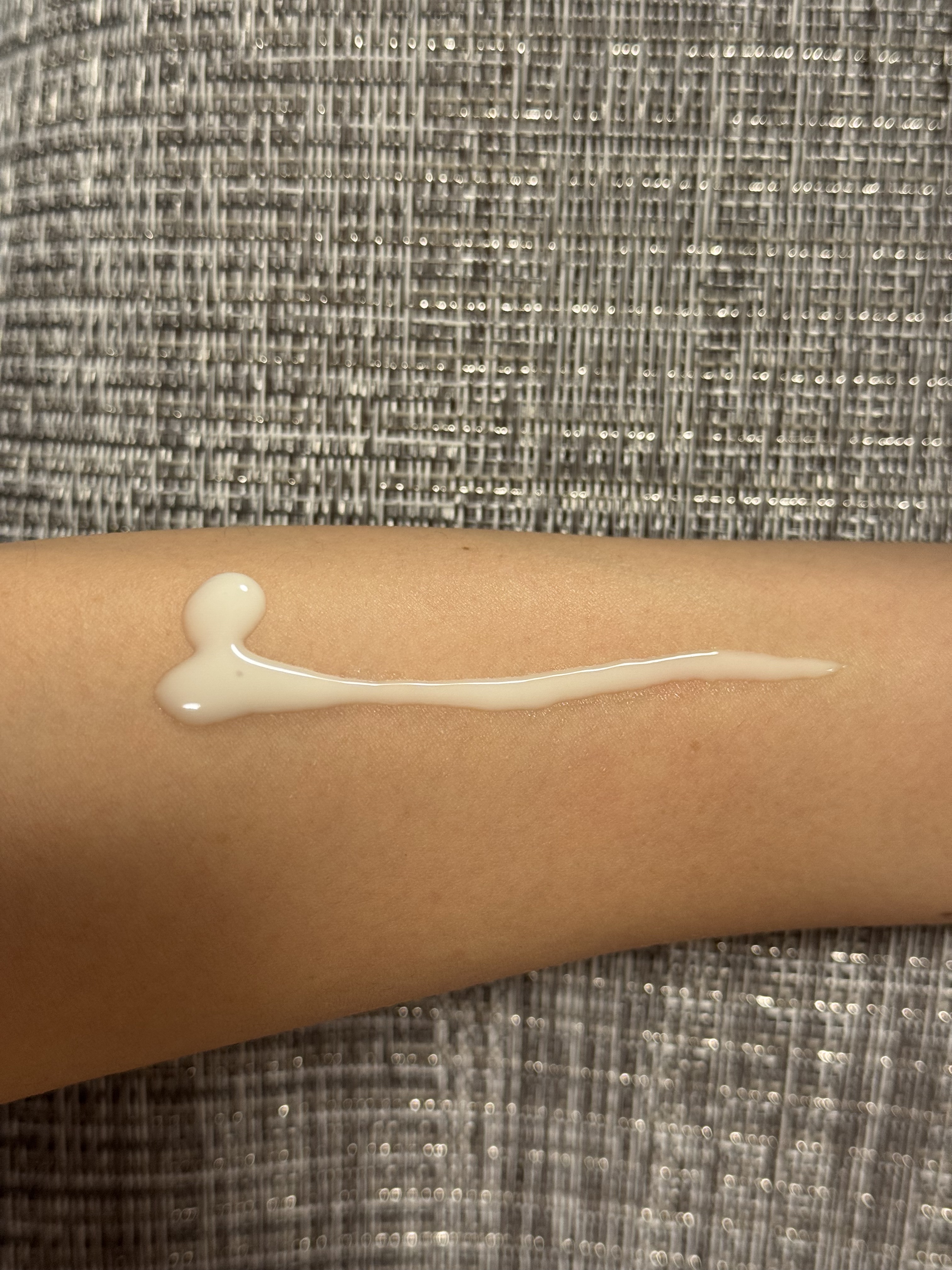 ニベアUV ディープ プロテクト＆ケア ジェル/ニベア/日焼け止めジェルを使ったクチコミ（2枚目）