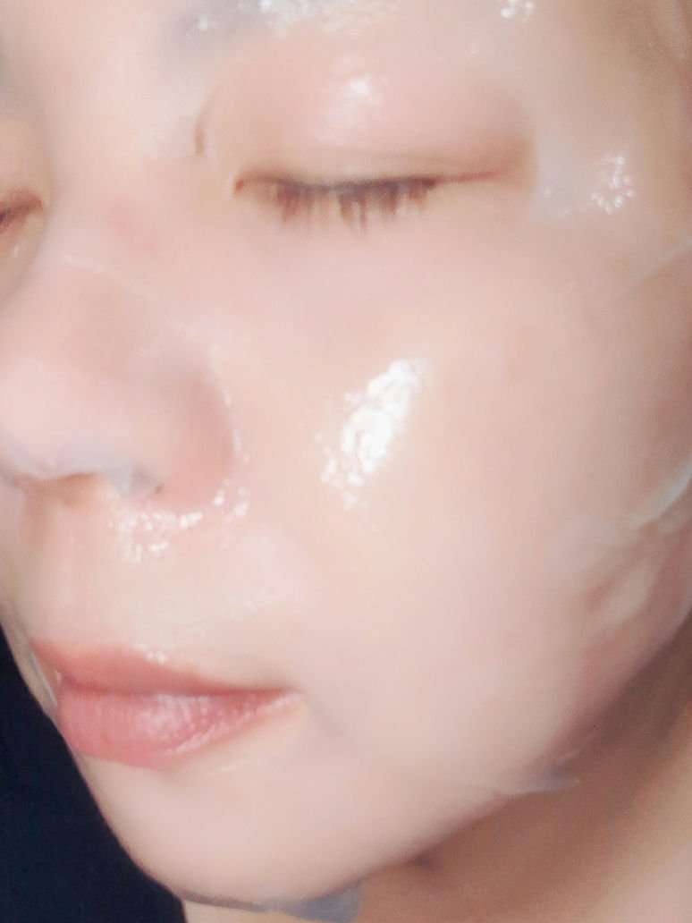 マイルド＆モイスチャーアロエジェル/ネイチャーリパブリック/ボディローションを使ったクチコミ（2枚目）