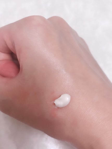 MAI【フォロバ&リムバ100】 on LIPS 「💜【ナンバーズイン】9番NMNレチノールリフトアイクリーム💜塗..」(5枚目)