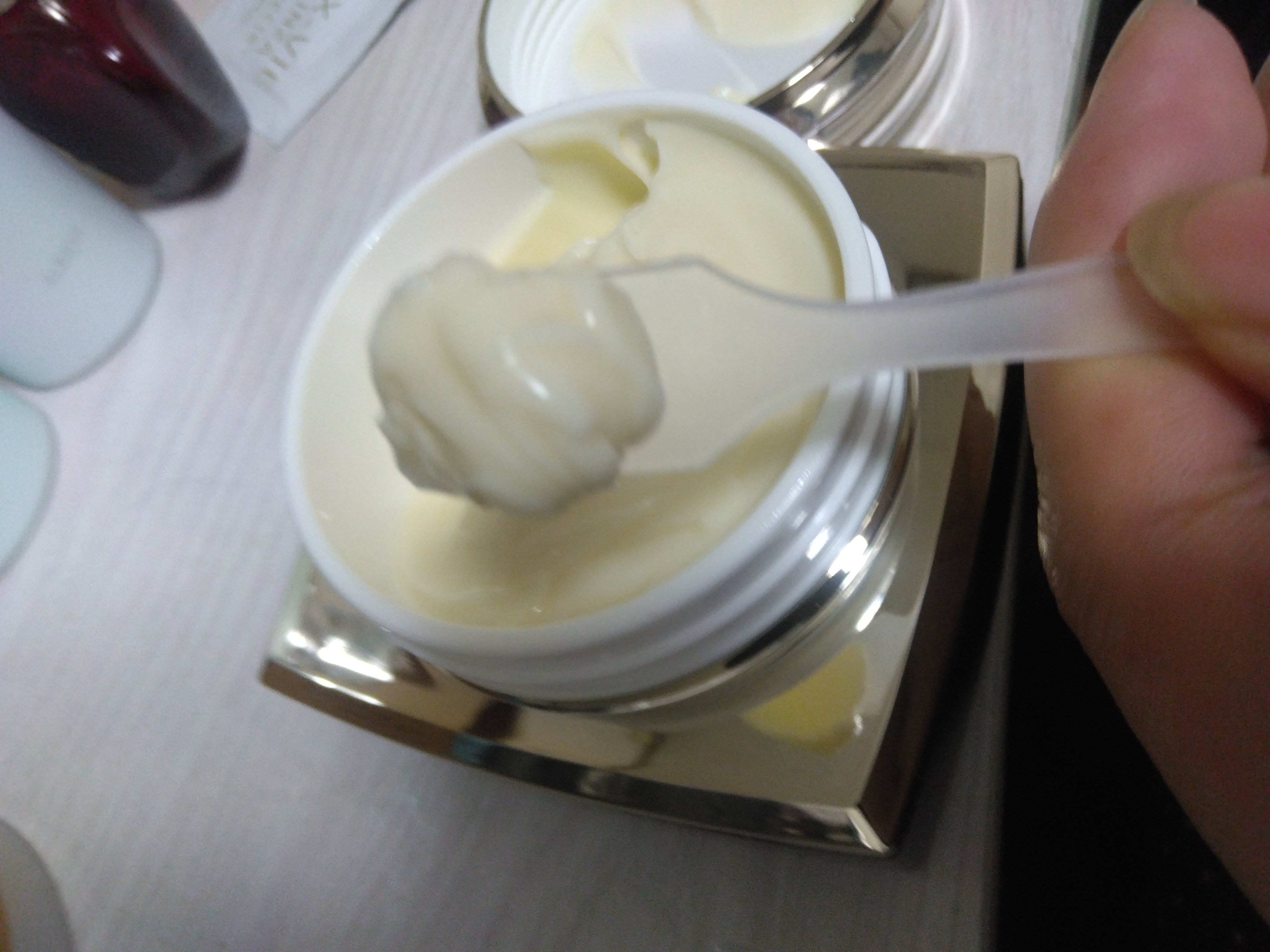 エクス・ヴィ ギンザ スペシア/ALBION/フェイスクリームを使ったクチコミ（2枚目）