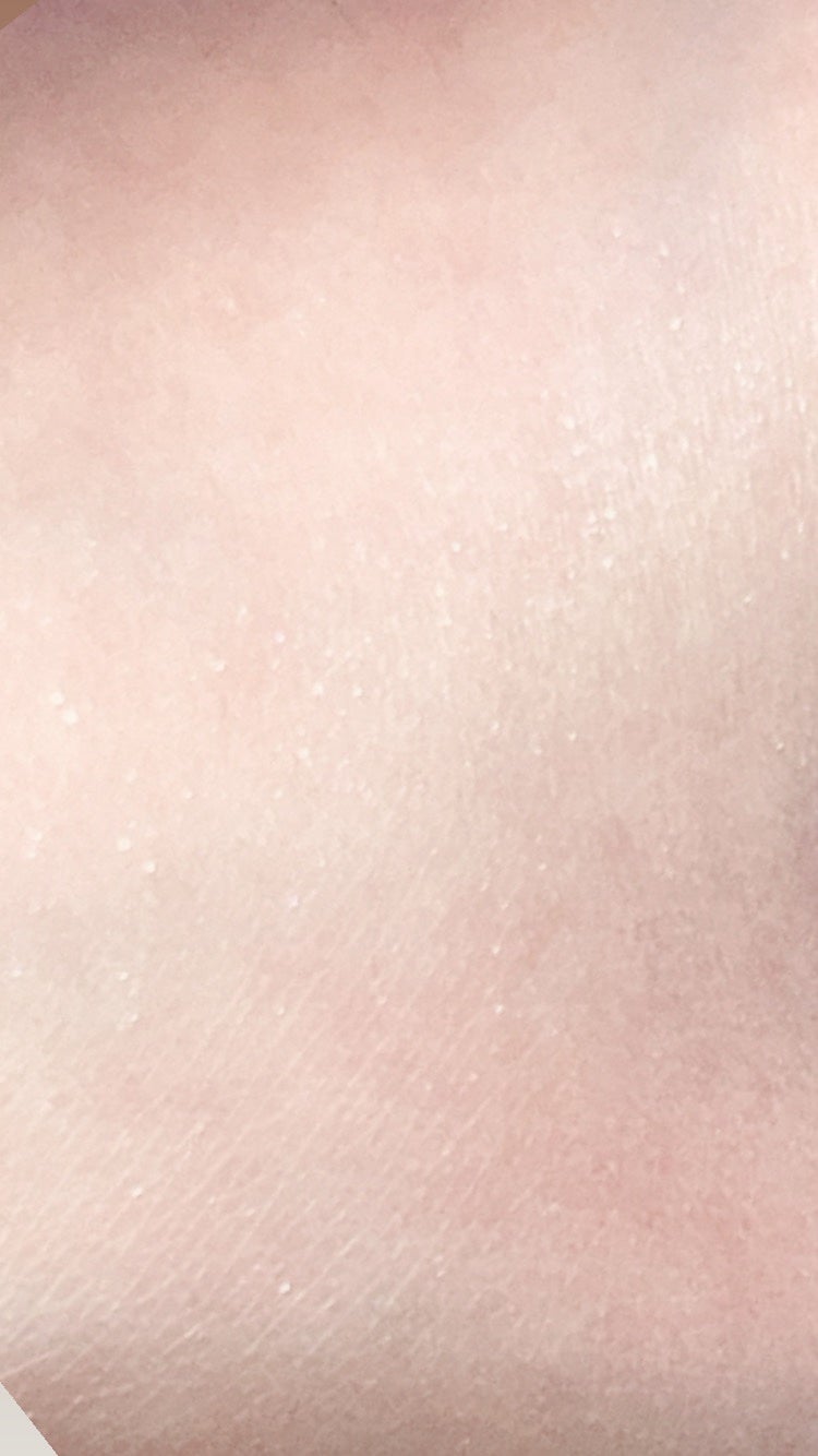 毛穴レスパウダー/CEZANNE/プレストパウダーを使ったクチコミ(2枚目)