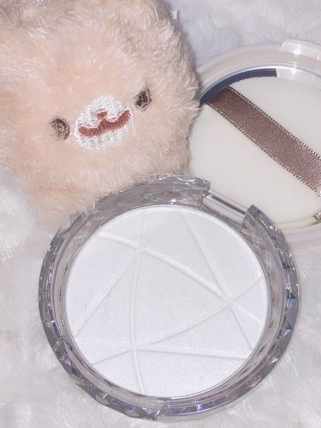 毛穴レスパウダー 毛穴レスパウダー/CEZANNE/プレストパウダーを使ったクチコミ（1枚目）