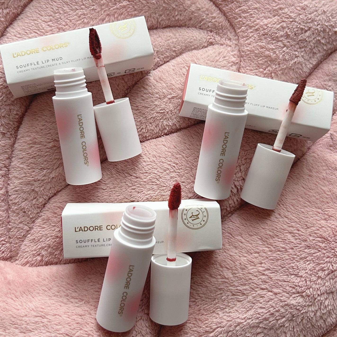 スフレマットリップ/L'adore Colors/口紅を使ったクチコミ(2枚目)