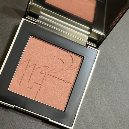 オールオーバーフェイスブラッシュ/TWO SLASH FOUR/パウダーチークを使ったクチコミ(1枚目)